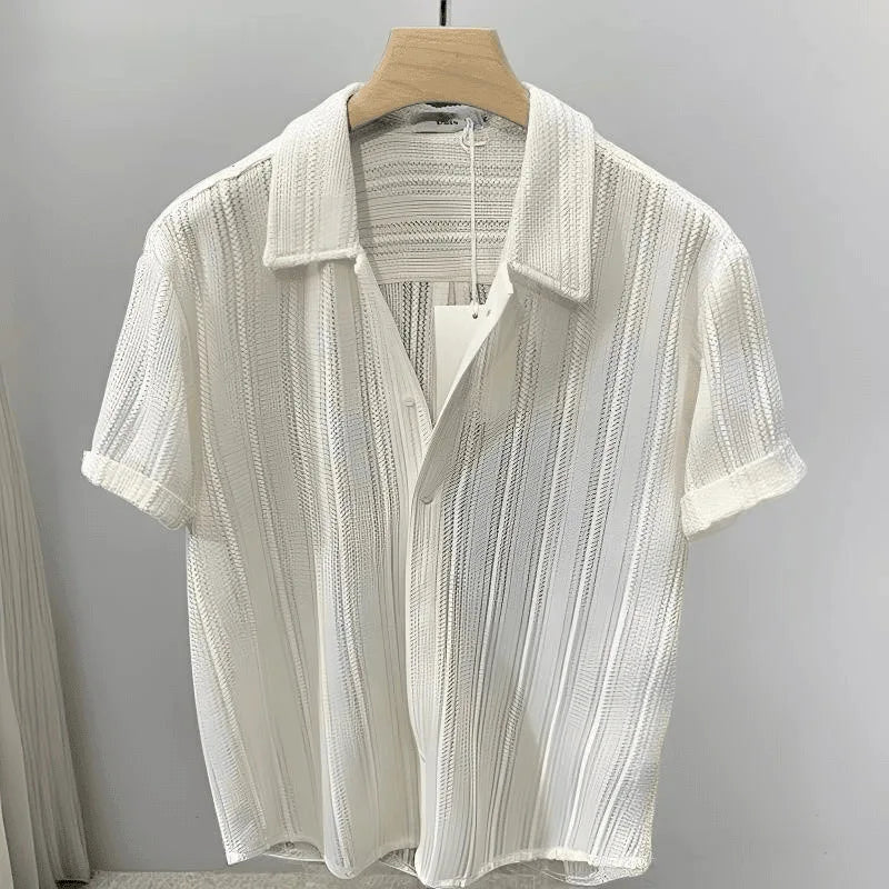 Minimal Mesh Button-Up